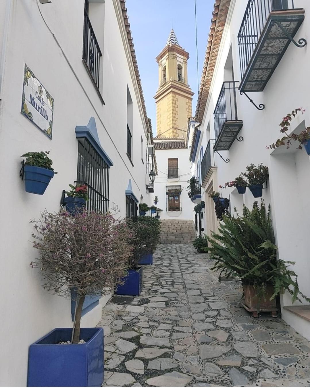 Apto Centro Historico Medieval Estepona Extérieur photo